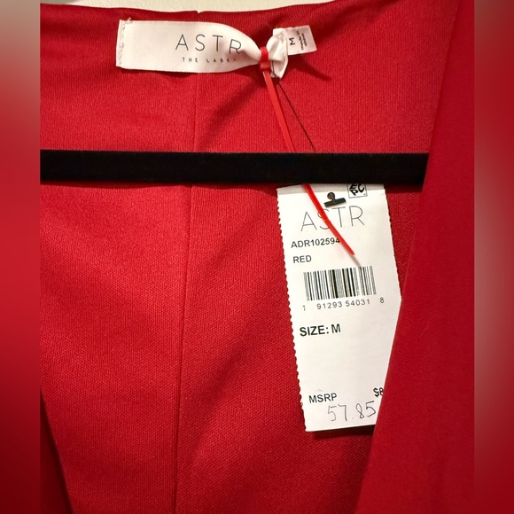 Astr NWT Vibrant Red Long Sleeve Dress Size M - Picture 3 of 7